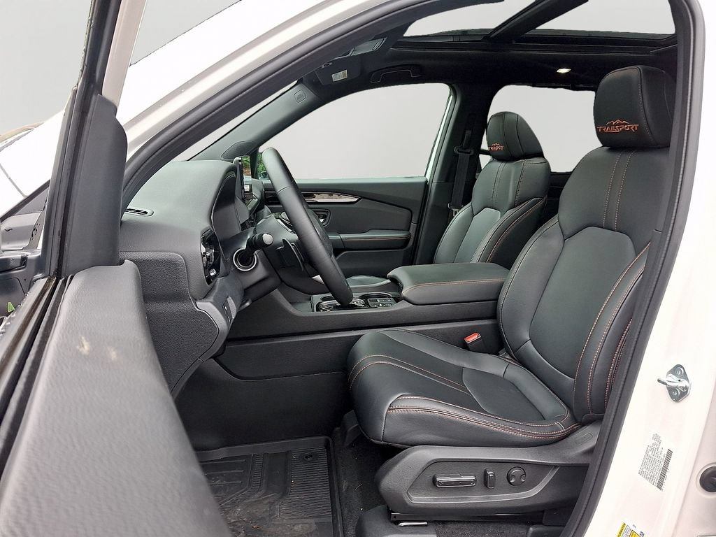 Certified 2023 Honda Pilot TrailSport image 15