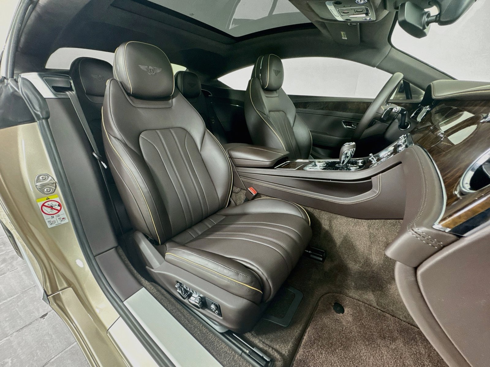 Certified 2023 Bentley Continental GT Mulliner AWD/4WD image 27