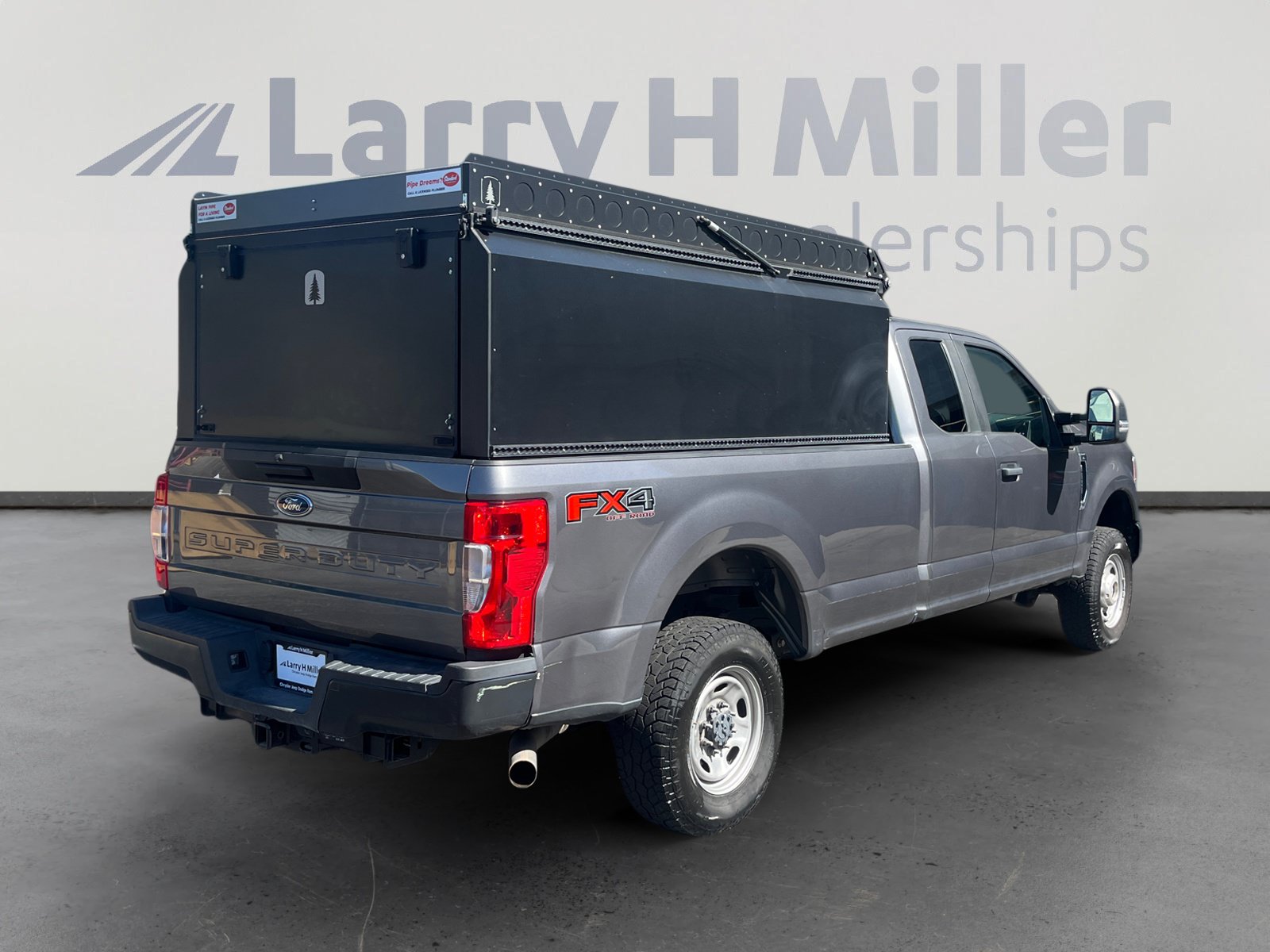 Used 2022 Ford F350 XL w/ Power Equipment Group AWD/4WD image 5