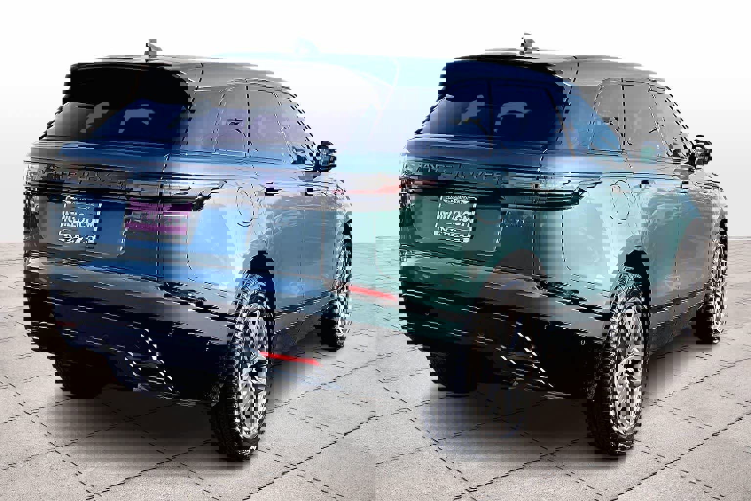 New 2026 Land Rover Range Rover Velar Dynamic SE image 4