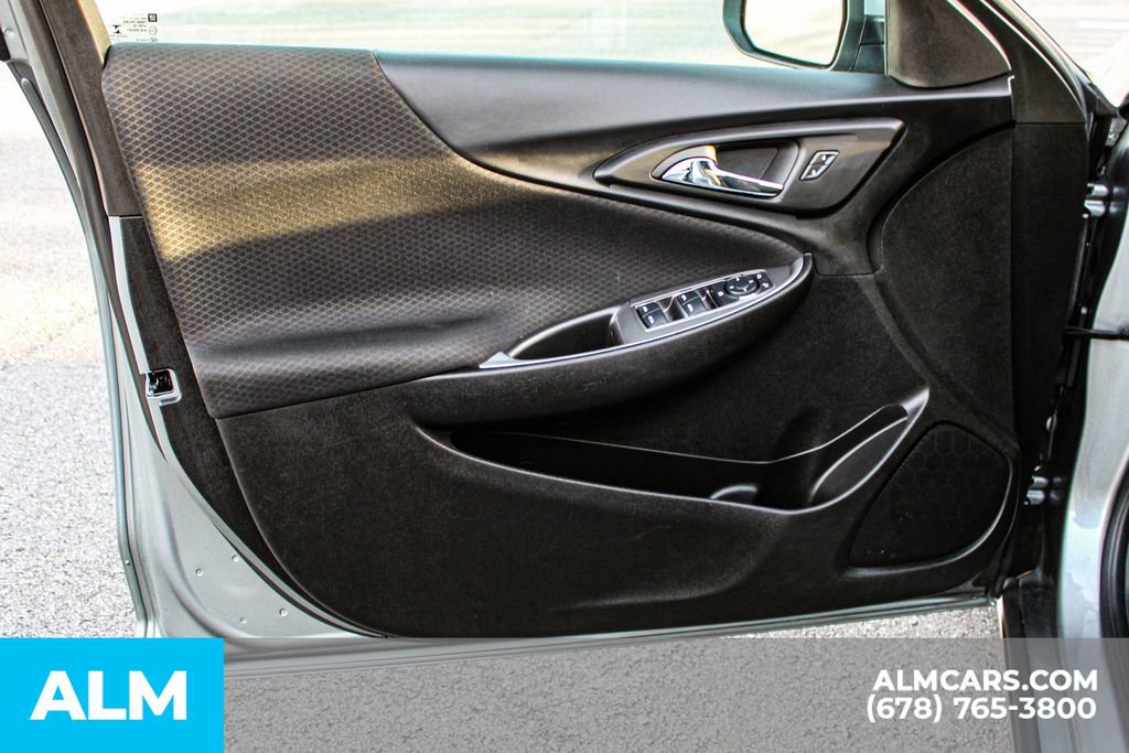 Used 2024 Chevrolet Malibu LT FWD image 37