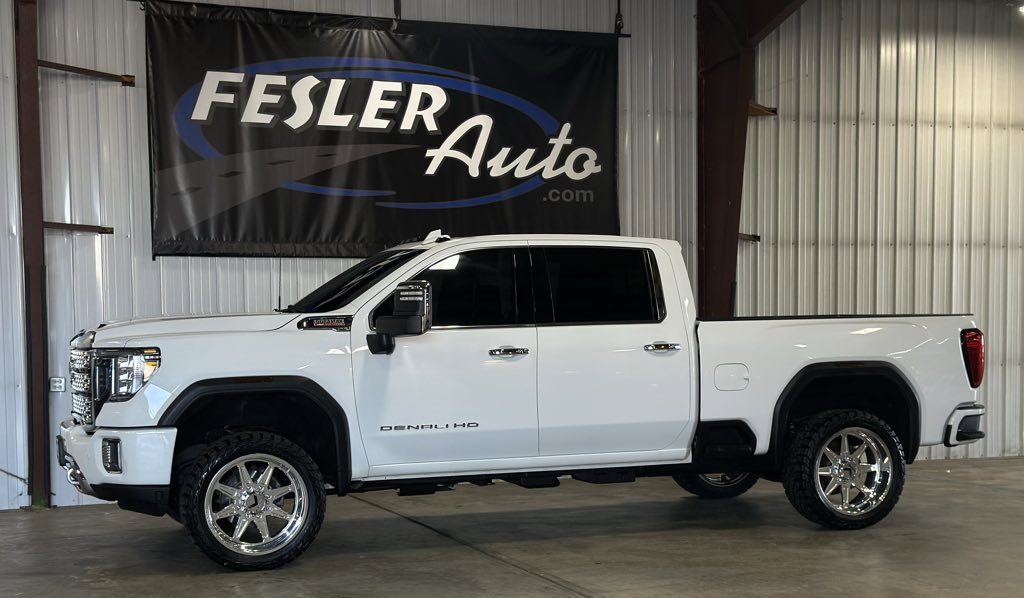Used 2020 GMC Sierra 2500 Denali w/ Denali Ultimate Package image 2