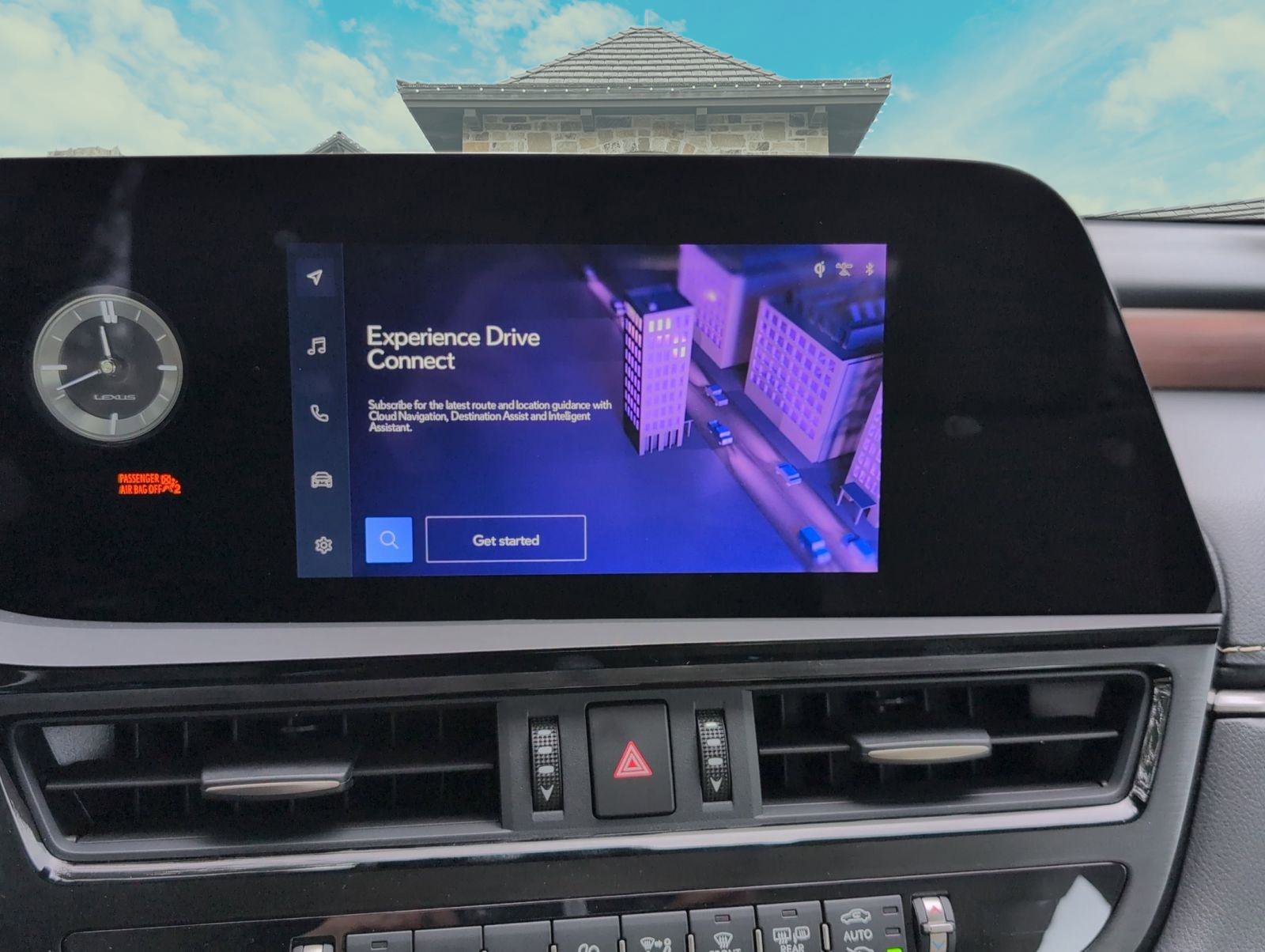 Used 2025 Lexus ES 300h w/ Premium Package image 7