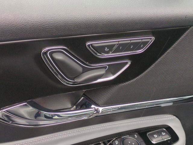 Used 2022 Lincoln Corsair Reserve w/ Luxury Package image 13