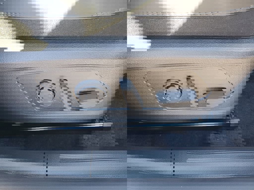 New 2026 Kia K5 EX image 9