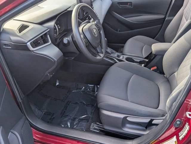 Used 2022 Toyota Corolla LE image 11