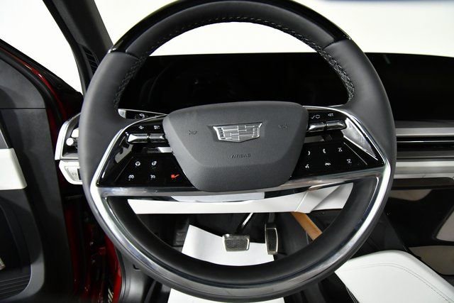 New 2026 Cadillac Vistiq Luxury w/ LPO, Floor Liner Package image 9