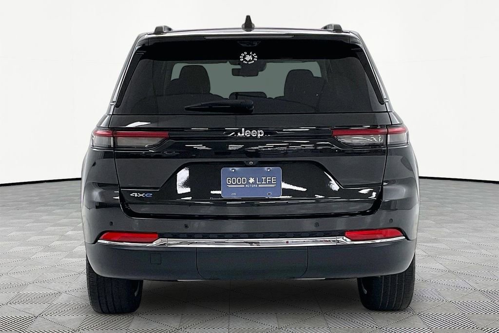 Used 2023 Jeep Grand Cherokee 4WD 4xe w/ Luxury Tech Group II image 5