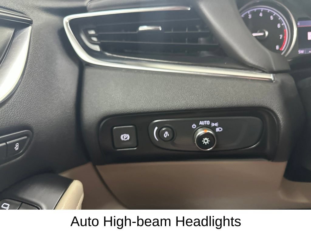 Used 2021 Buick Enclave Premium w/ Sun and Sites Package AWD/4WD image 46