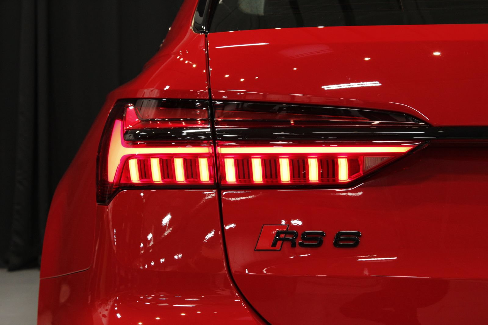 Used 2021 Audi RS 6 AWD/4WD image 13