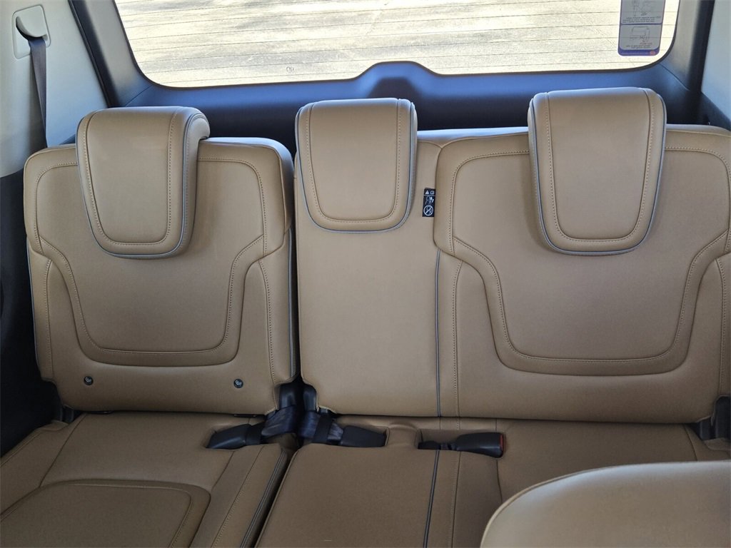 New 2026 INFINITI QX80 Pure w/ Cargo Package image 15