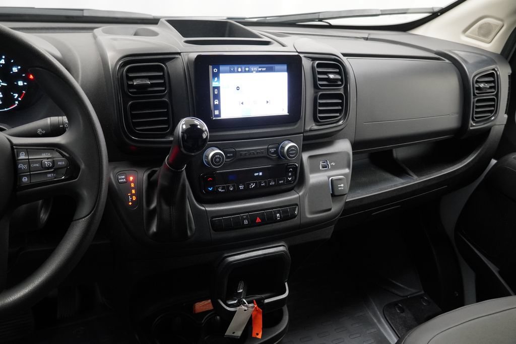 Used 2025 RAM ProMaster 2500 w/ Convenience Group FWD image 24