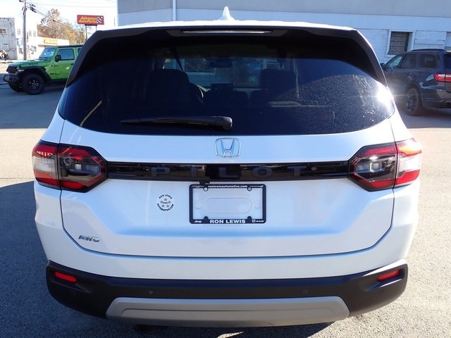 Used 2023 Honda Pilot EX-L image 4