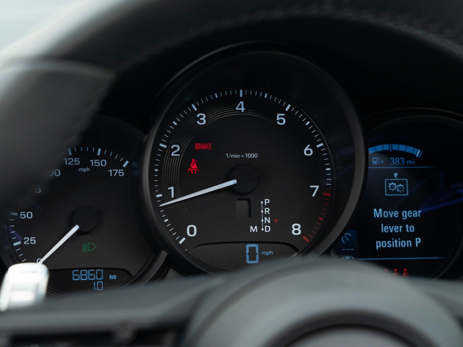 Certified 2025 Porsche Macan image 26