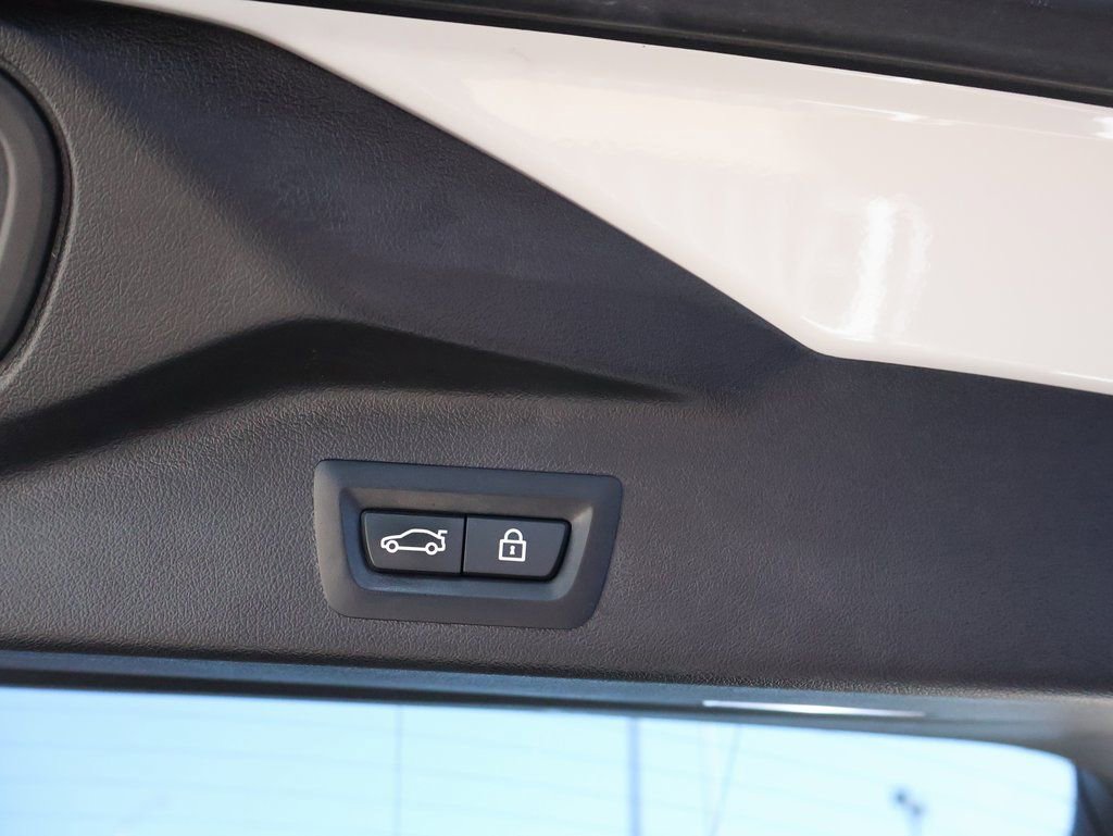 Used 2021 BMW X5 sDrive40i image 23