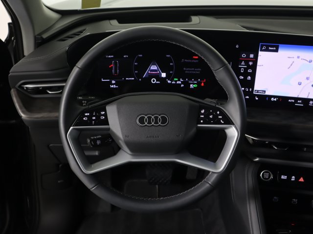 Certified 2025 Audi Q5 Premium Plus w/ Premium Plus AWD/4WD image 22