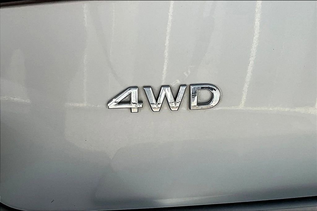 Used 2022 INFINITI QX80 Luxe image 41
