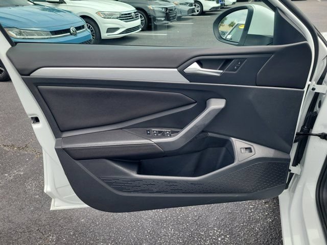 Used 2025 Volkswagen Jetta S FWD image 14