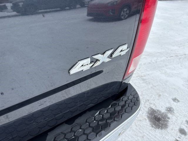 Used 2017 RAM 1500 Classic SLT w/ SLT Plus D←cor Group image 55