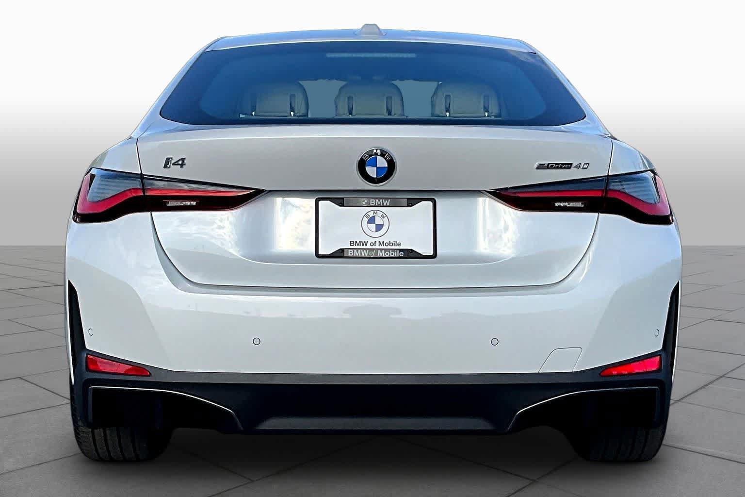 New 2026 BMW i4 eDrive40 w/ Premium Package RWD image 4
