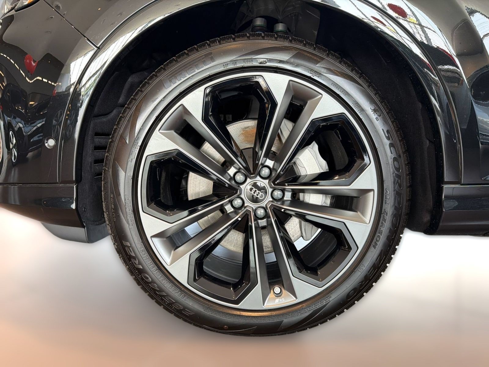 New 2026 Audi Q7 Premium Plus AWD/4WD image 12