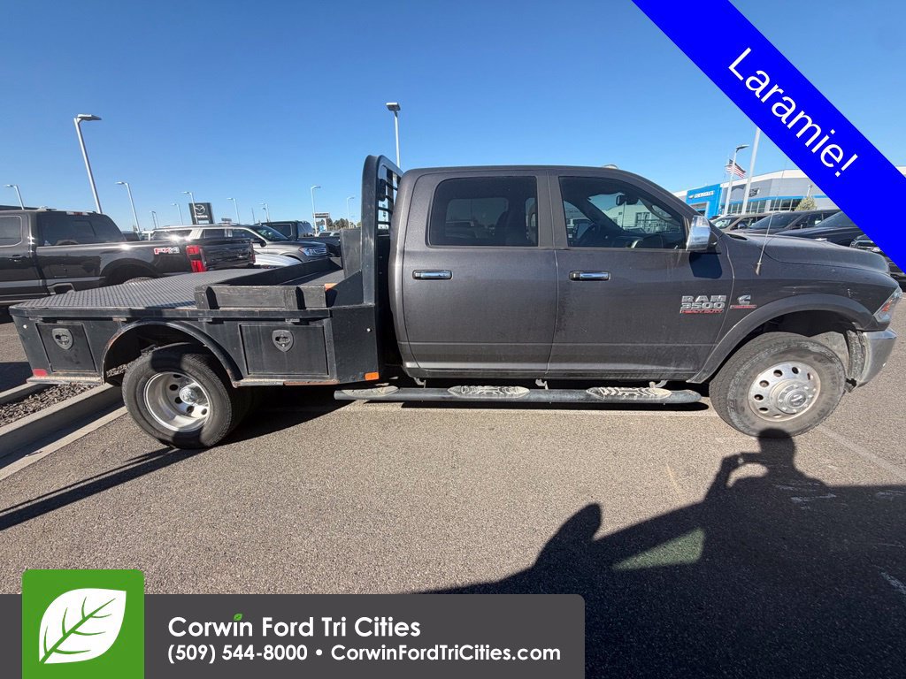 Used 2018 RAM 3500 Laramie w/ Convenience Group AWD/4WD image 8