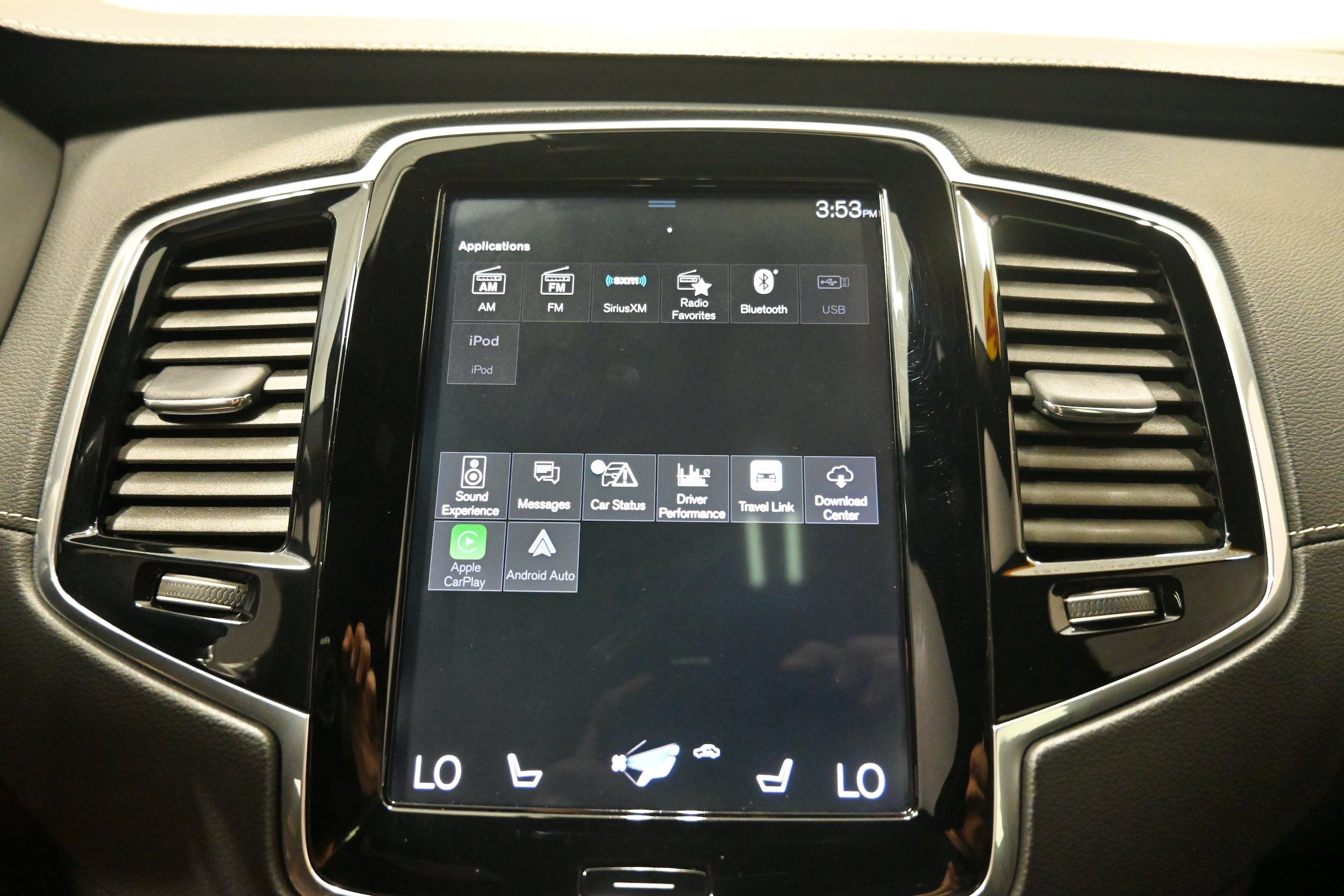Used 2019 Volvo XC90 T6 R-Design w/ Advanced Package AWD/4WD image 14