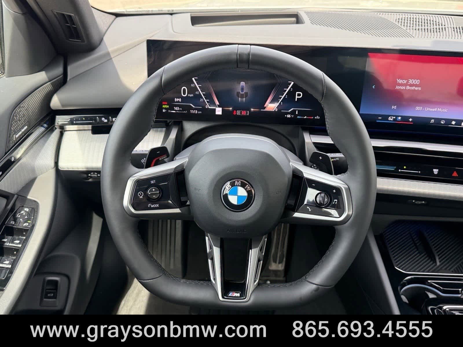 Used 2026 BMW 530i xDrive AWD/4WD image 19