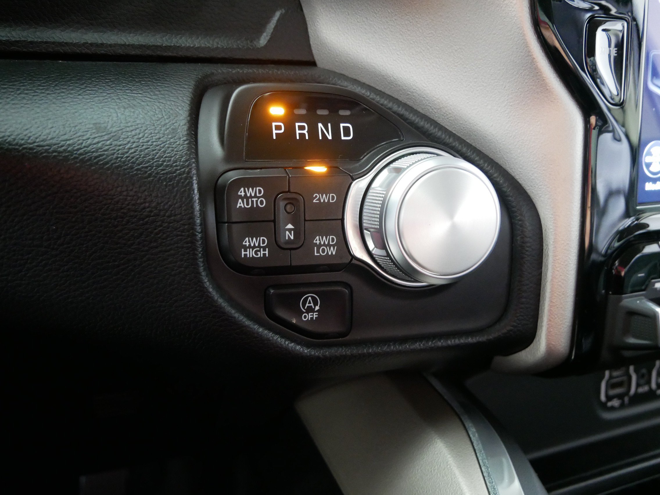 Used 2021 RAM 1500 Laramie AWD/4WD image 24