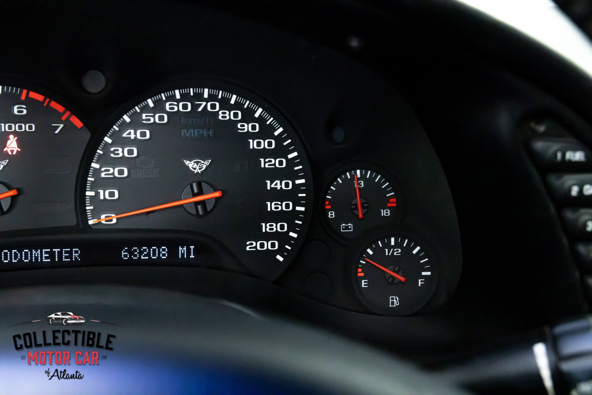 Used 2000 Chevrolet Corvette Coupe w/ Memory Pkg image 73