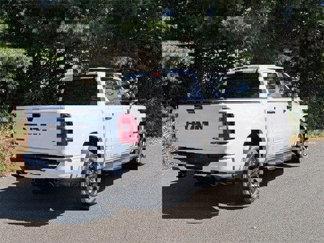New 2026 RAM 1500 4x4 Crew Cab image 5