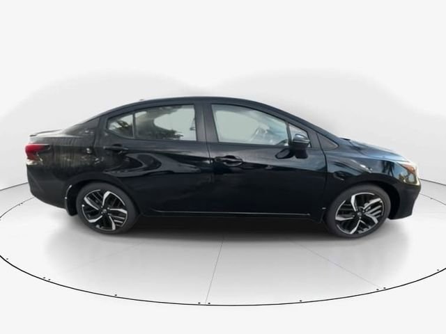 New 2025 Nissan Versa SR w/ Trunk Package FWD image 10