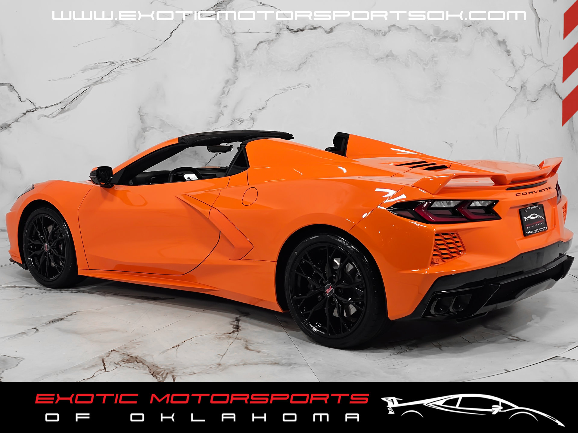 Used 2024 Chevrolet Corvette Stingray Premium Conv w/ Z51 Performance Package RWD image 8