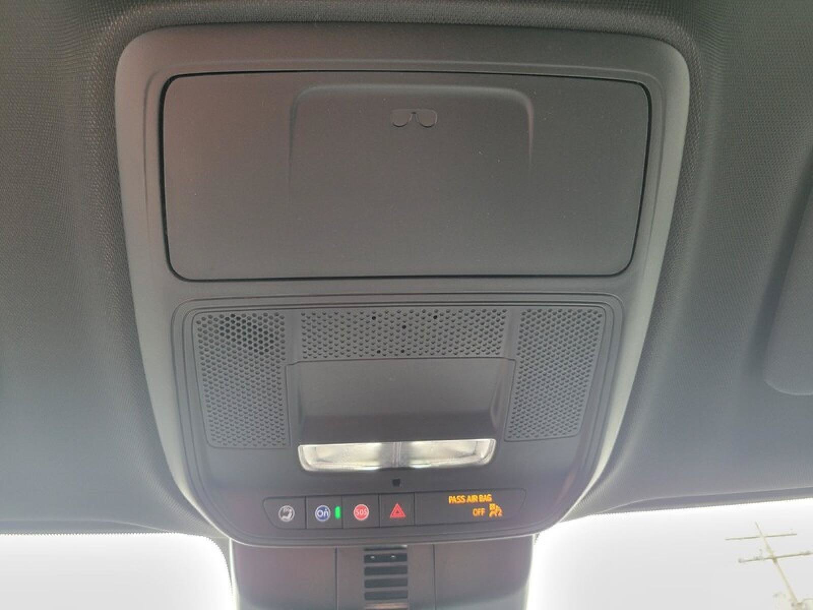 New 2026 GMC Acadia Elevation w/ Elevation Premium Package FWD image 19