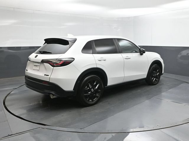 Certified 2025 Honda HR-V Sport image 8