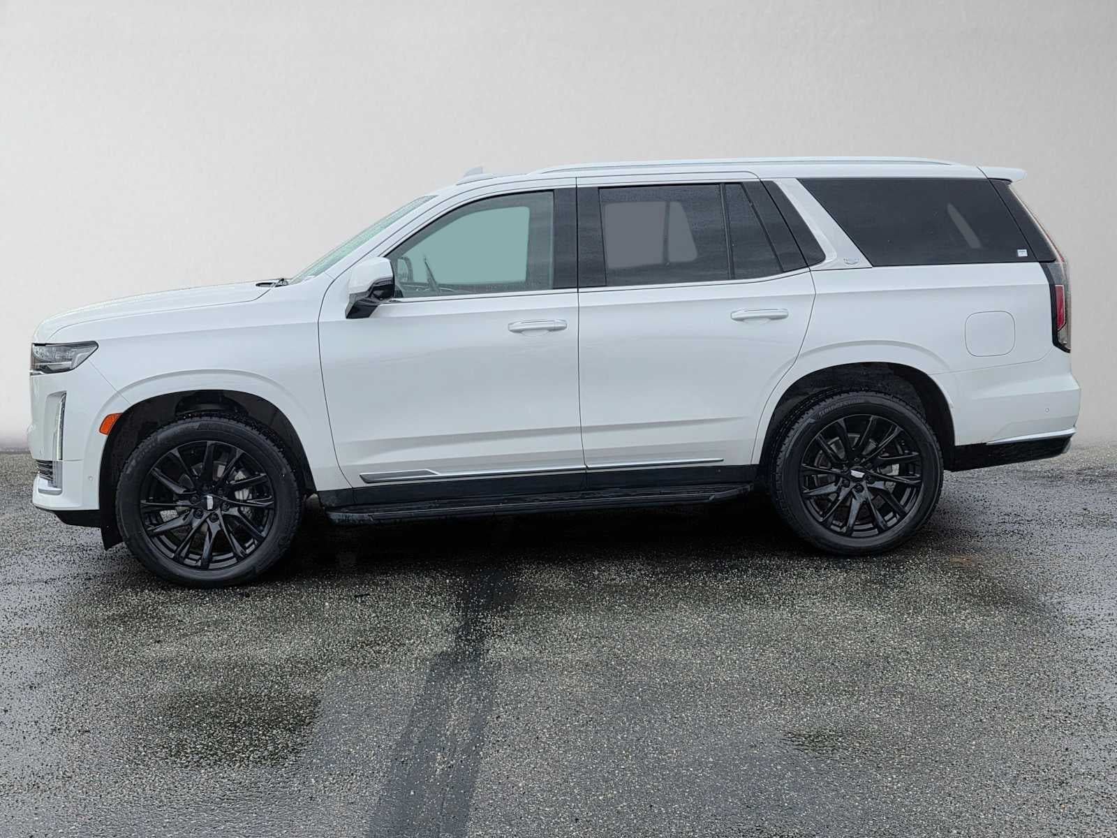 Certified 2021 Cadillac Escalade Premium Luxury w/ LPO, Illumination Package AWD/4WD image 6