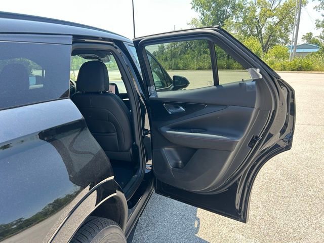 New 2025 Chevrolet Blazer EV RS RWD image 42