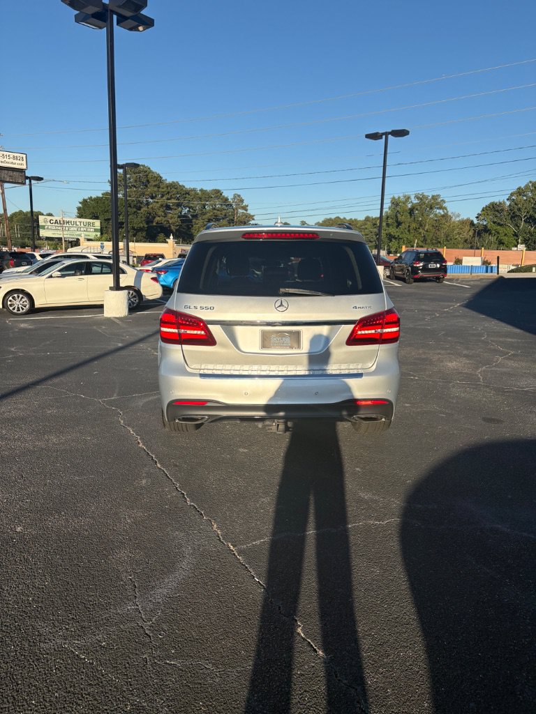 Used 2017 Mercedes-Benz GLS 550 4MATIC image 6