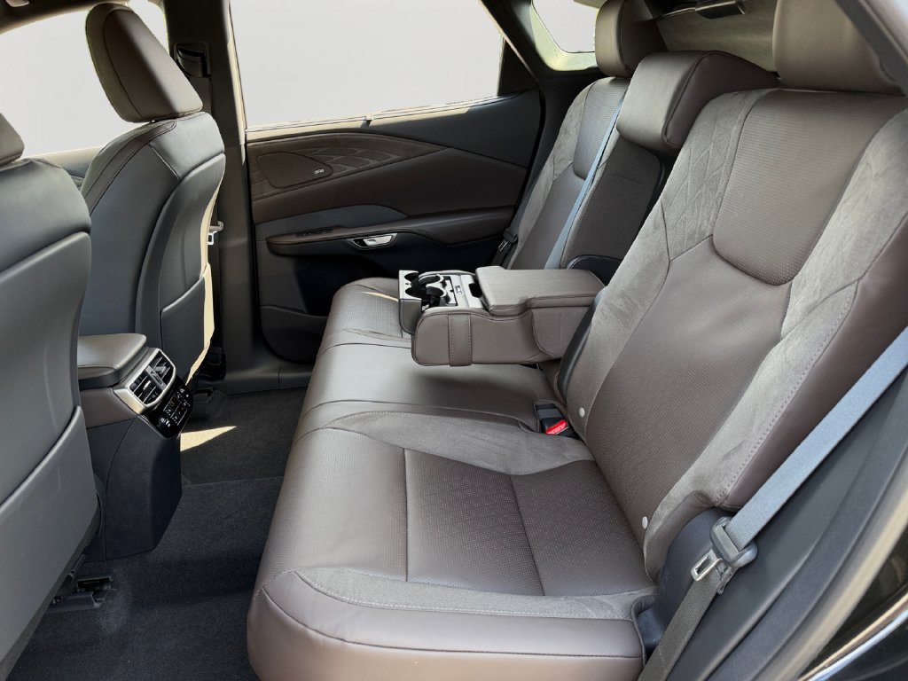New 2026 Lexus RX 350 w/ Convenience Package AWD/4WD image 8