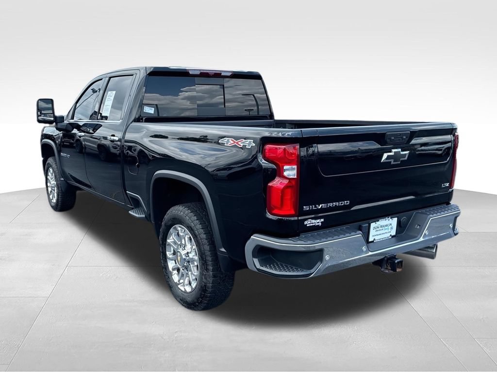 Used 2024 Chevrolet Silverado 2500 LTZ w/ LTZ Plus Package AWD/4WD image 6