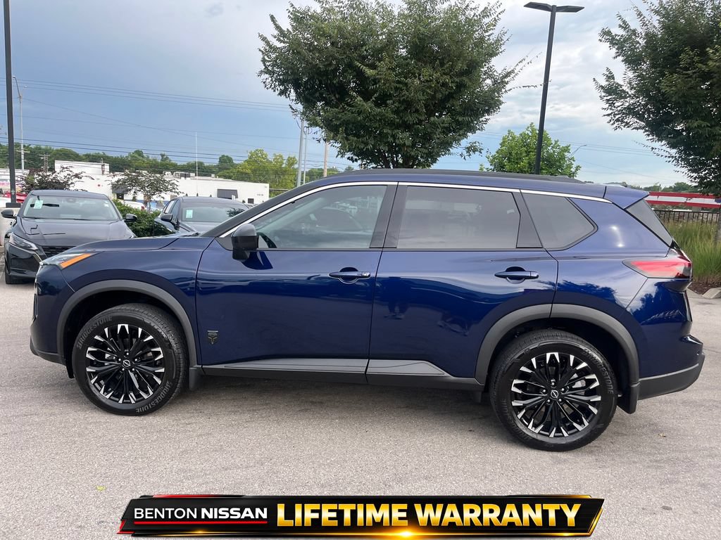 Certified 2026 Nissan Rogue Dark Armor FWD image 5