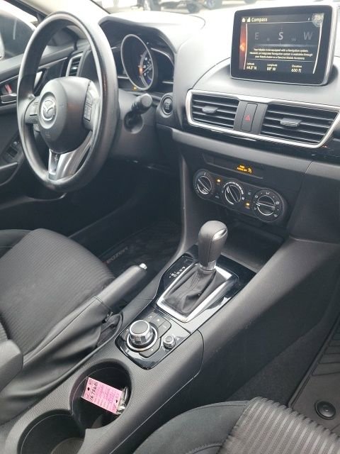 Used 2016 MAZDA MAZDA3 i Sport w/ Preferred Equipment Package image 6