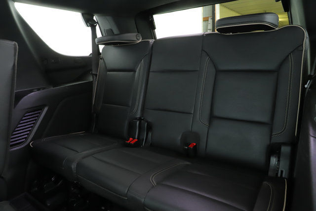 Used 2025 GMC Yukon Elevation AWD/4WD image 30