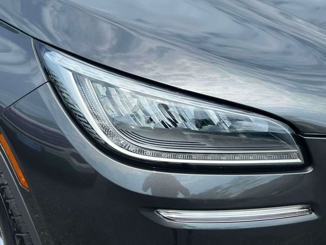 Used 2020 Lincoln Corsair AWD w/ Premium Package image 13