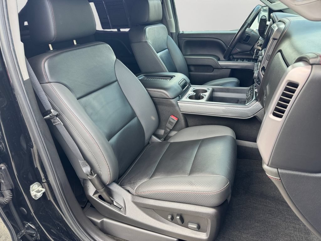 Used 2018 GMC Sierra 1500 SLT w/ All Terrain Package AWD/4WD image 6