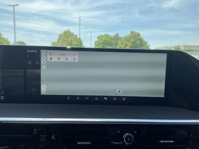 Used 2025 INFINITI QX80 Sensory AWD/4WD image 13