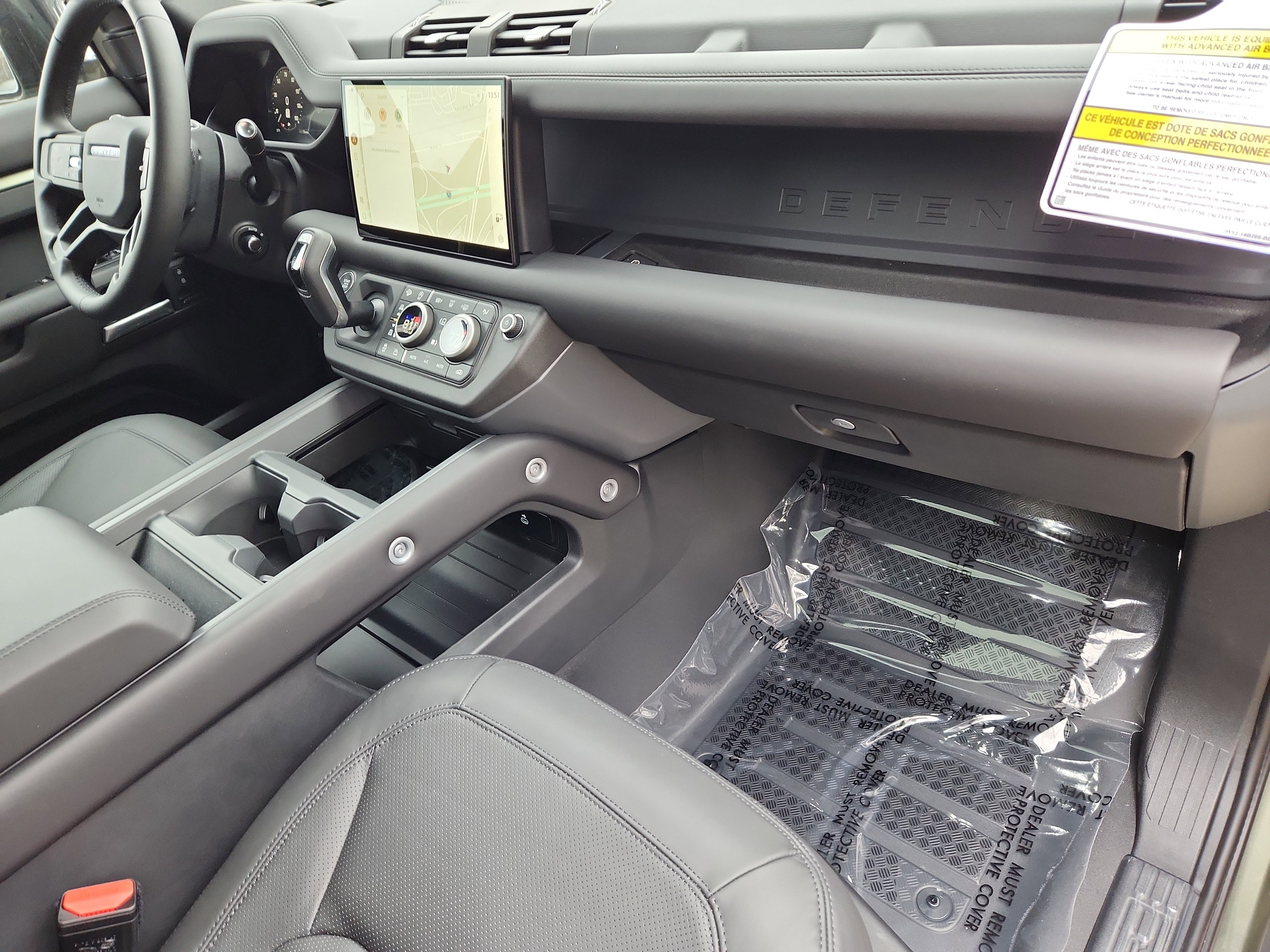 Used 2025 Land Rover Defender 130 S image 25