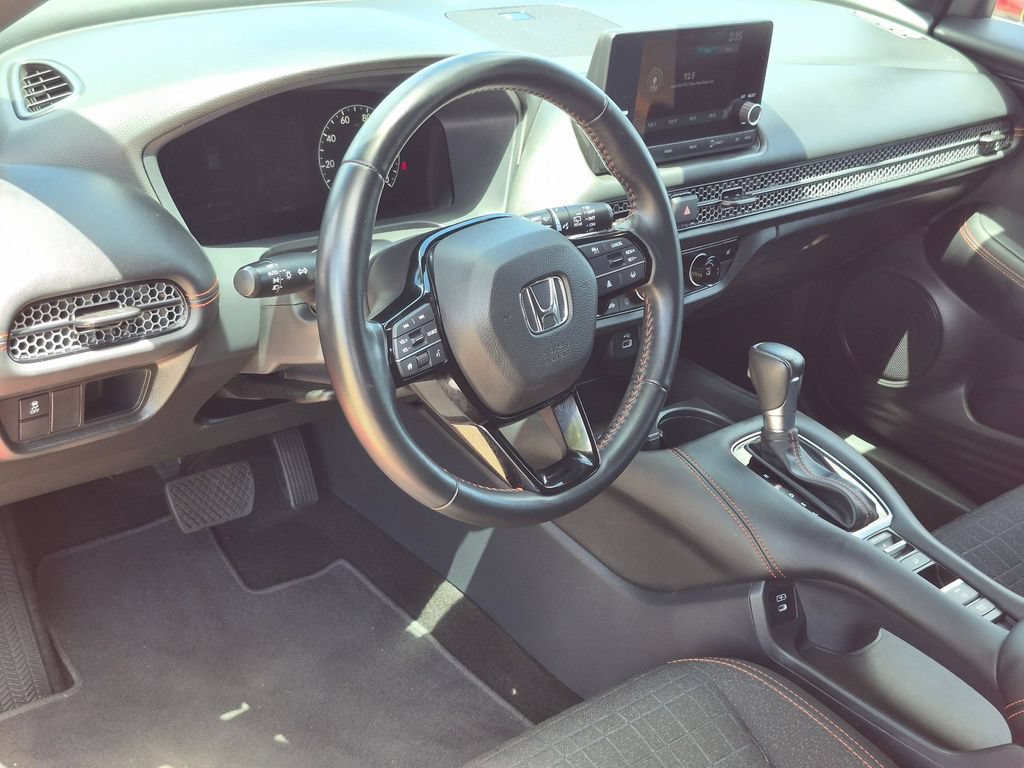 Used 2025 Honda HR-V Sport image 14