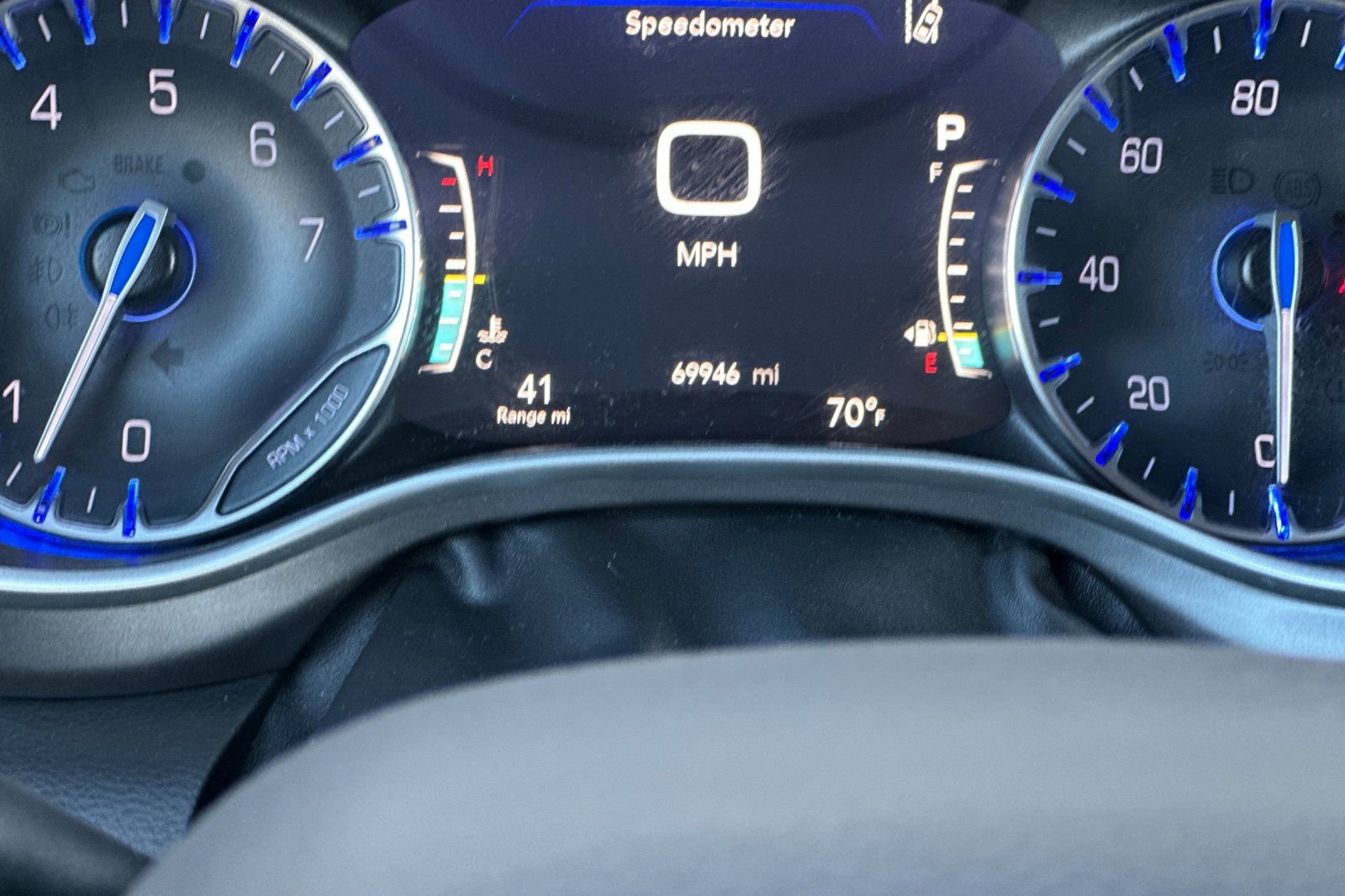 Used 2023 Chrysler Pacifica Touring-L FWD image 29