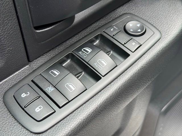 Used 2014 RAM 1500 Tradesman AWD/4WD image 12